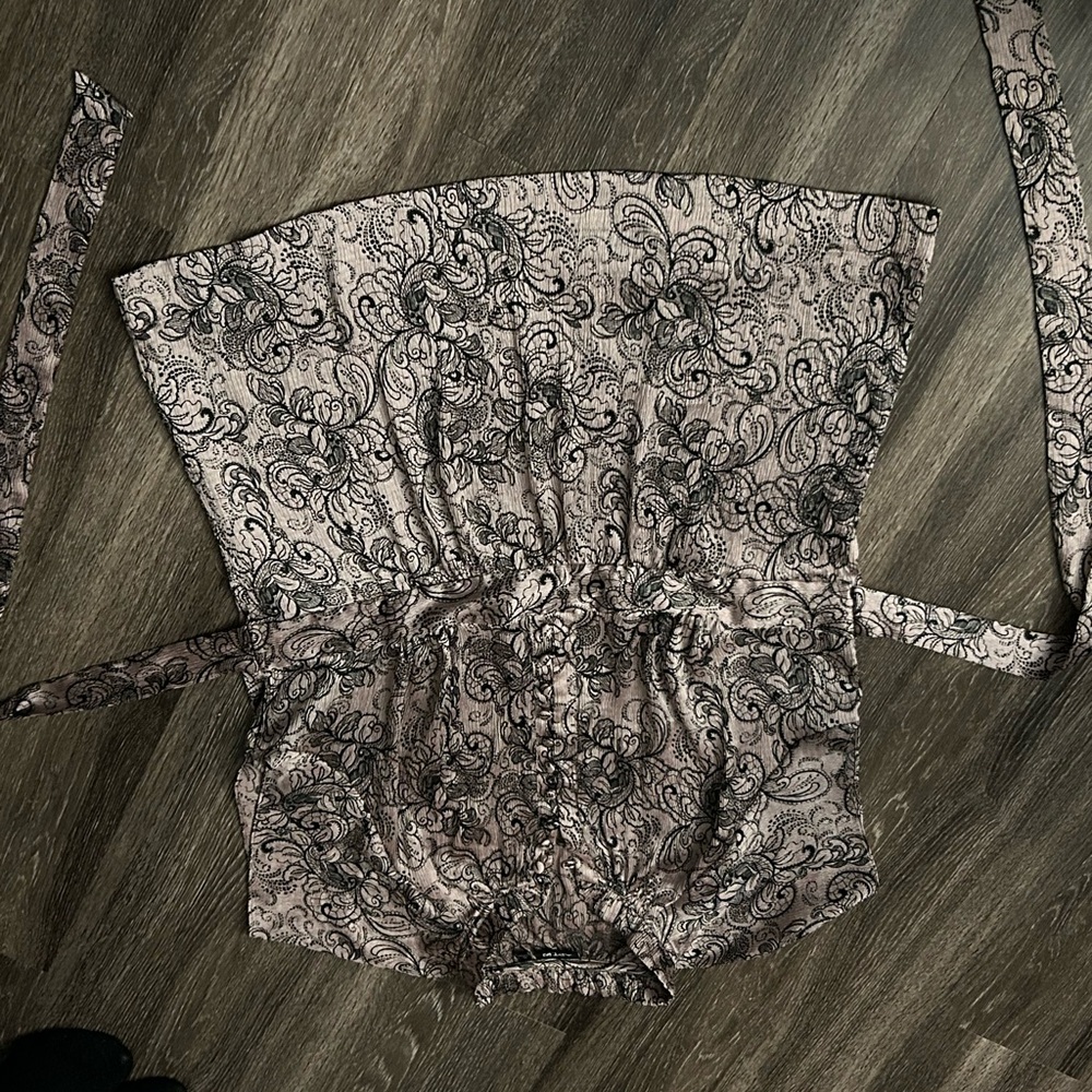 Apt. 9 Black and Cream Floral Lace Blouse